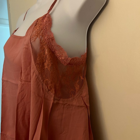 Free people rose color cami - Picture 2 of 8